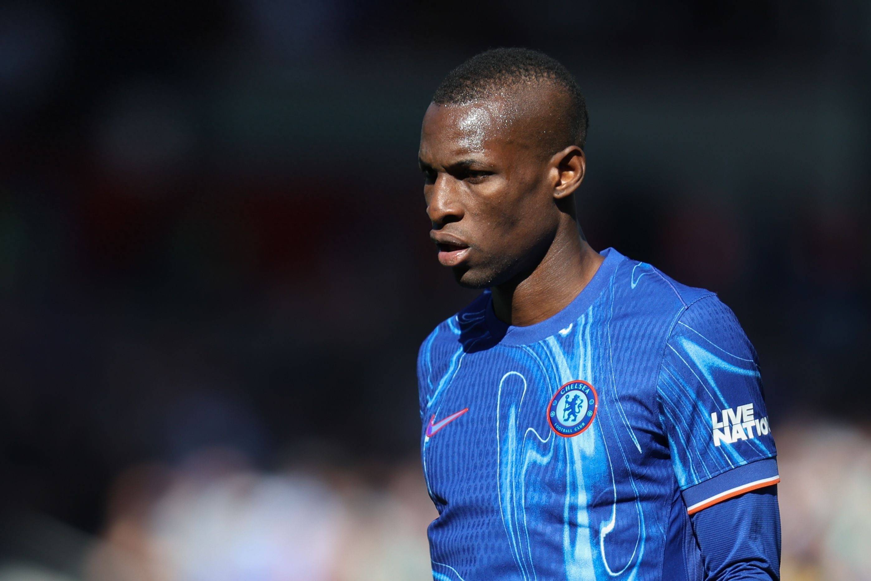 哈兰德在切尔西比赛中爆冷，反败为胜引发热议！气势如虹延续的简单介绍